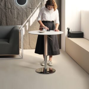 9.0 height adjustable desk
